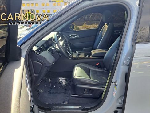 Used 2024 Land Rover Range Rover Velar Dynamic SE image 13