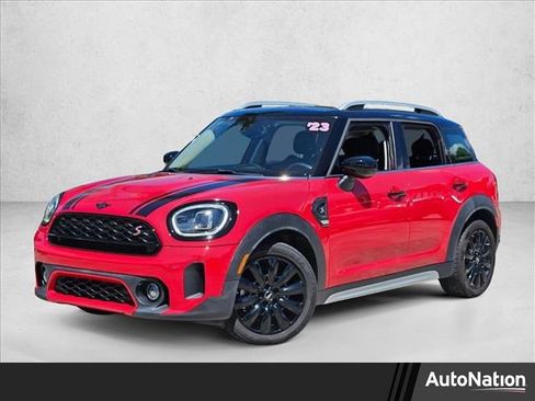 Used 2023 MINI Cooper Countryman S FWD image 1