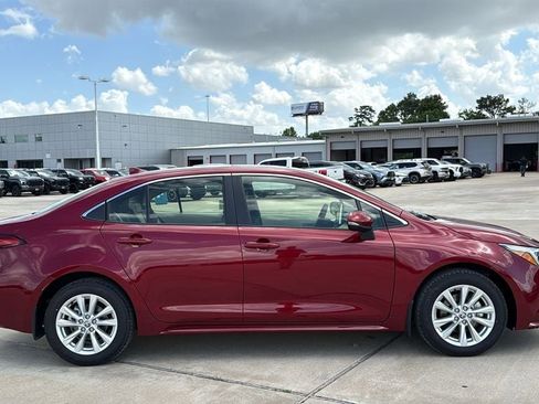 New 2026 Toyota Corolla XLE FWD image 6