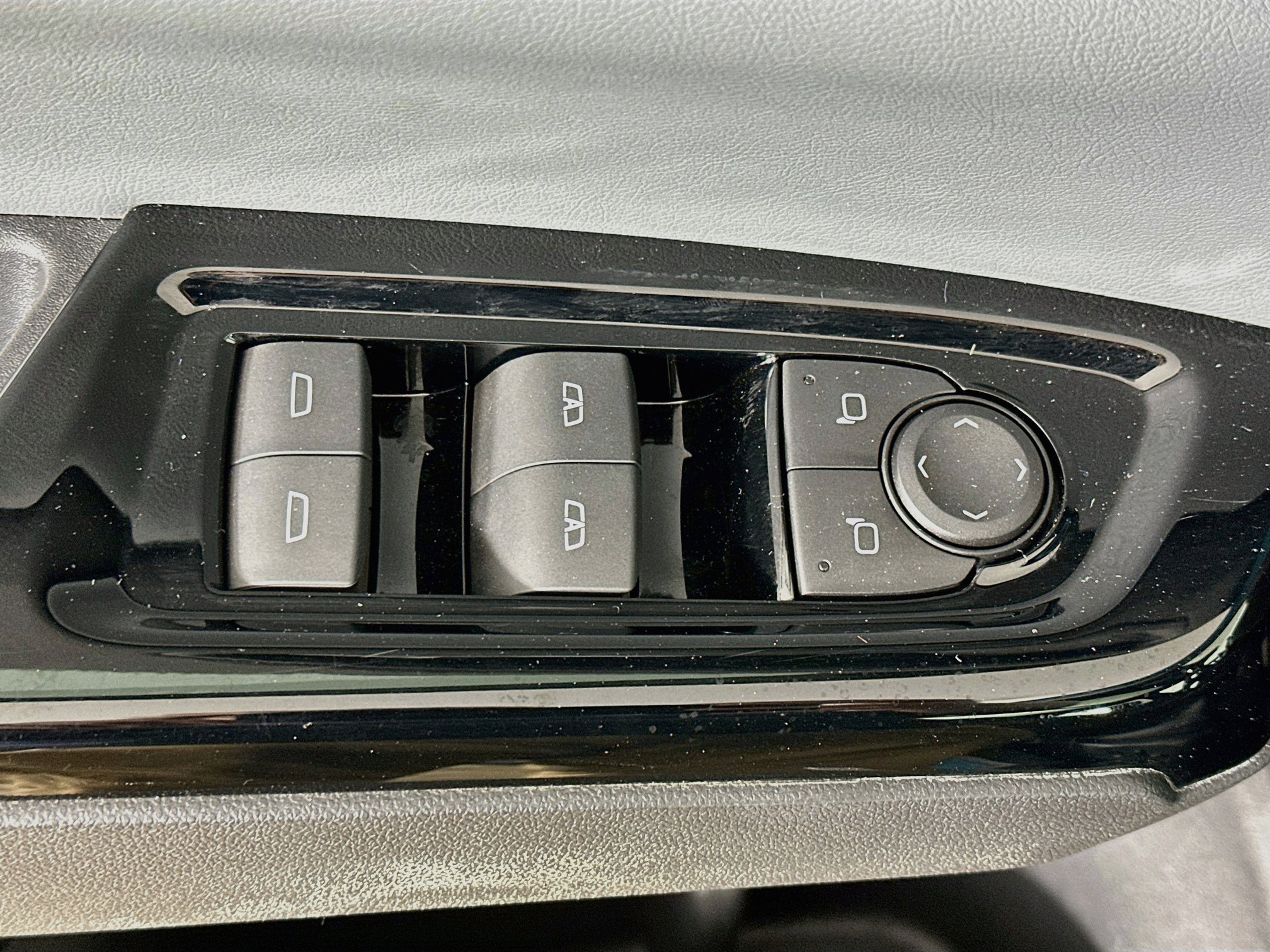 Used 2025 Honda Prologue Touring image 15