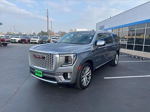 Used 2022 GMC Yukon XL Denali w/ Denali Ultimate Package image 1