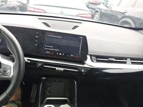 Used 2025 BMW X1 xDrive28i image 16