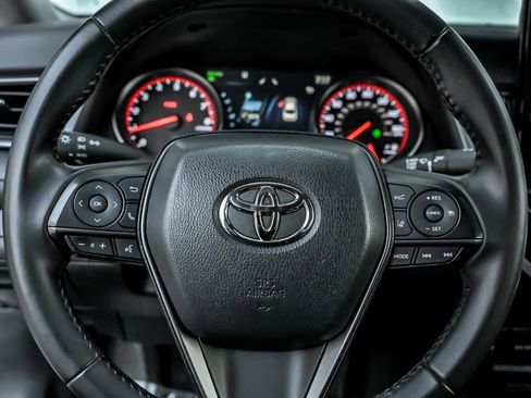 Used 2023 Toyota Camry XSE FWD image 22