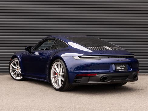 Certified 2024 Porsche 911 Carrera GTS image 3