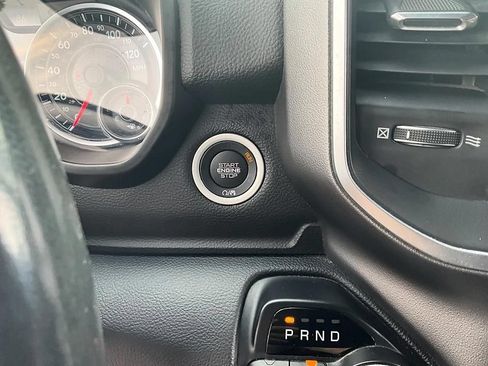Used 2019 RAM 1500 Big Horn AWD/4WD image 19
