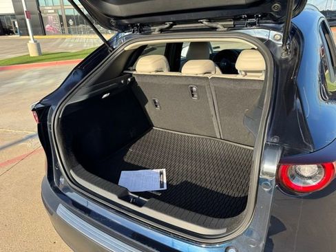 Used 2025 MAZDA CX-30 AWD 2.5 S w/ Preferred Package image 17