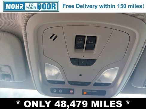 Used 2017 Chevrolet Impala Premier w/ Enhanced Convenience Package FWD image 28