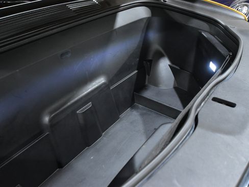 Used 2022 Rivian R1T Adventure image 73