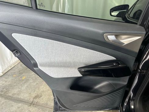 Certified 2023 Volkswagen ID.4 Pro image 20