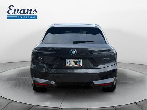 Used 2024 BMW iX xDrive50 w/ Premium Package AWD/4WD image 6