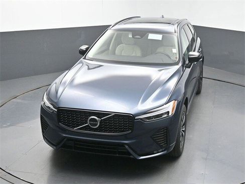 New 2025 Volvo XC60 B5 Core image 43