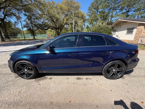Used 2017 Audi A3 2.0T Premium w/ Convenience Package image 8