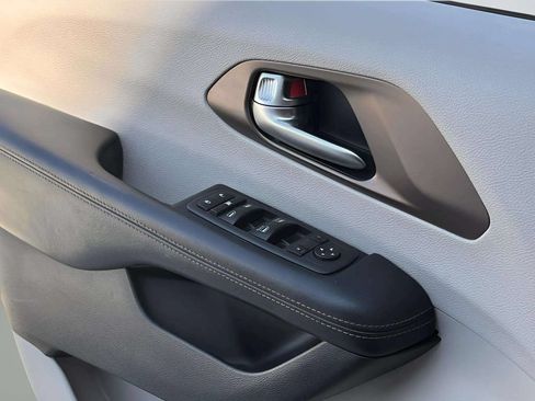 Used 2019 Chrysler Pacifica Touring-L FWD image 25