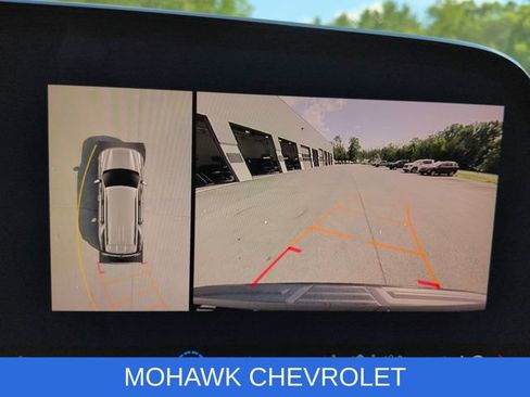 Certified 2025 Chevrolet Tahoe Premier AWD/4WD image 16
