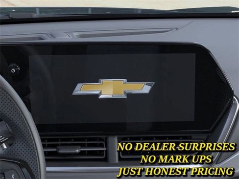 New 2026 Chevrolet Trax LT image 20