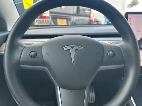 Used 2020 Tesla Model 3 Performance AWD/4WD image 22