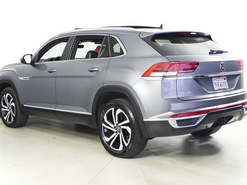 Certified 2023 Volkswagen Atlas Cross Sport SEL AWD/4WD image 9