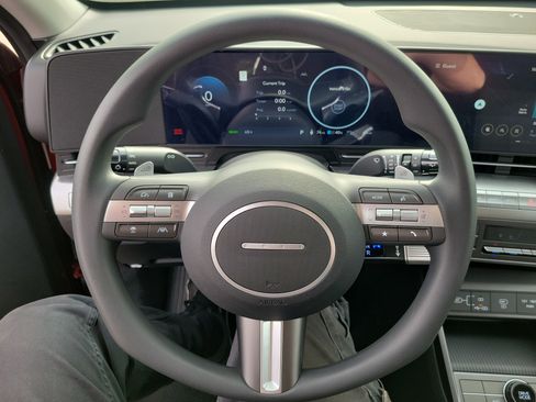 New 2025 Hyundai Kona SE FWD image 5