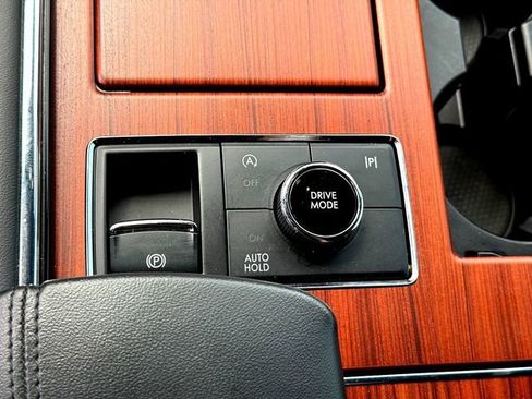 Used 2024 Lincoln Navigator Reserve AWD/4WD image 20