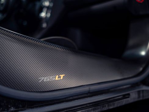 Used 2021 McLaren 765LT RWD image 41