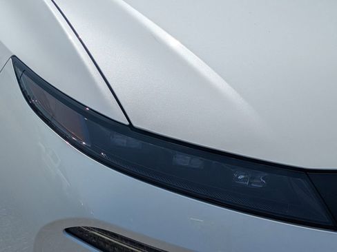 New 2025 Nissan Murano SL w/ Cargo Package AWD/4WD image 9