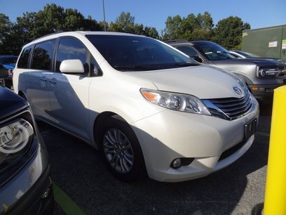 Used 2015 Toyota Sienna XLE