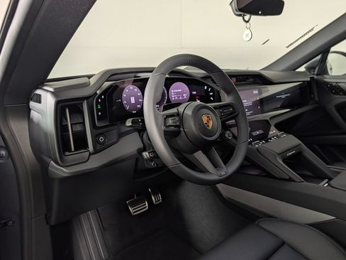New 2026 Porsche Cayenne S AWD/4WD image 4