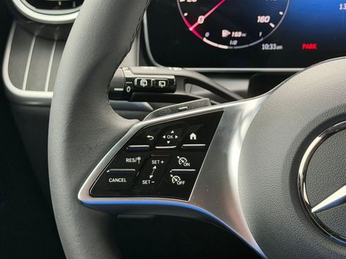 New 2026 Mercedes-Benz GLC 300 image 17