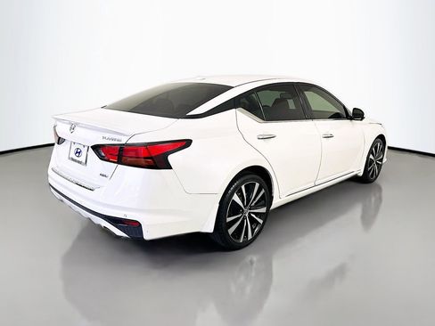 Used 2020 Nissan Altima 2.5 Platinum image 5