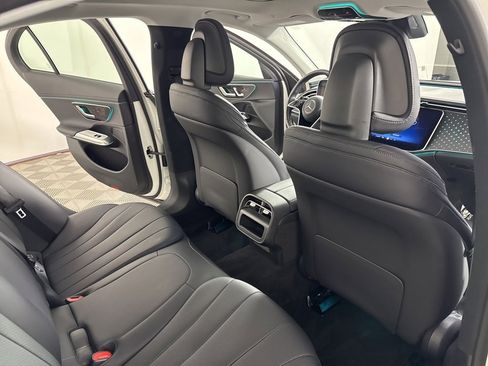 Certified 2025 Mercedes-Benz E 350 4MATIC Sedan image 22