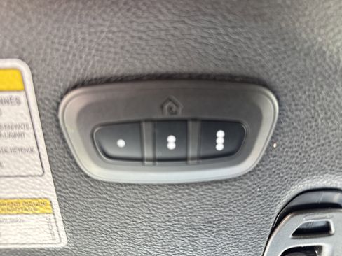 Used 2021 Jeep Wrangler Unlimited Sahara image 24