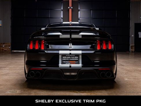 Used 2018 Ford Mustang Shelby GT350 w/ Electronics Package RWD image 7