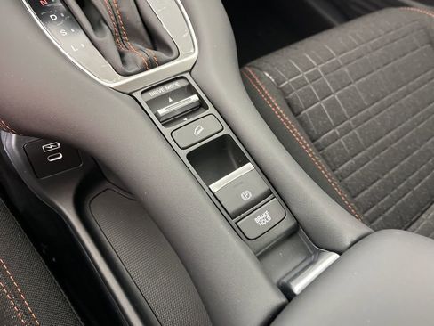 New 2026 Honda HR-V Sport image 32