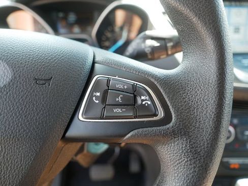 Used 2018 Ford Escape SE w/ SE Sync 3 Package FWD image 26