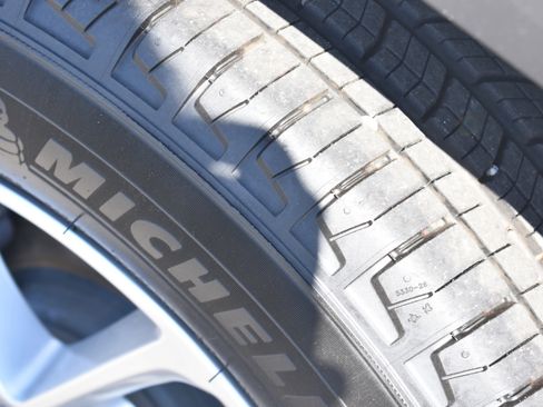 New 2026 Jeep Grand Cherokee Laredo X image 12