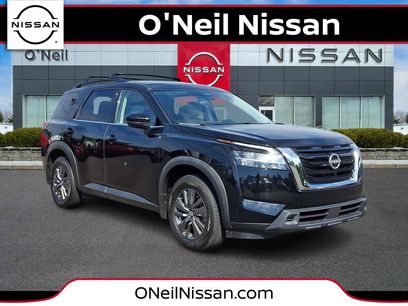 Certified 2022 Nissan Pathfinder SV