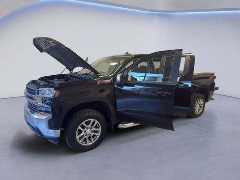 Used 2019 Chevrolet Silverado 1500 LT w/ All-Star Edition image 10