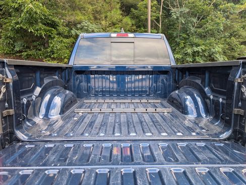 Used 2019 RAM 1500 Big Horn AWD/4WD image 18