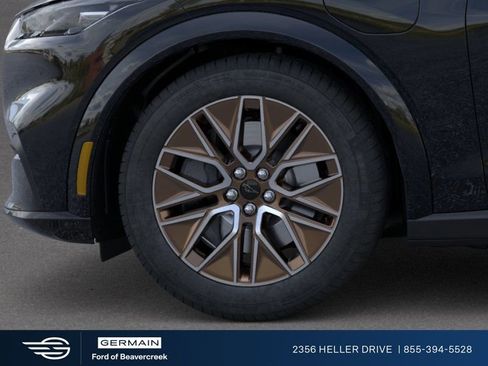 New 2026 Ford Mustang Mach-E Premium image 19