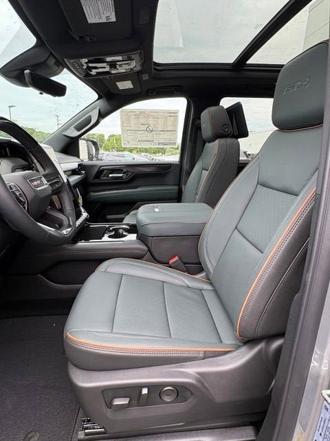 New 2026 GMC Yukon AT4 w/ AT4 Premium Plus Package AWD/4WD image 14