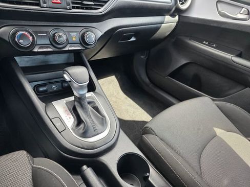 Used 2024 Kia Forte LXS image 16