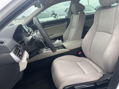 Used 2021 Honda Accord Hybrid image 8