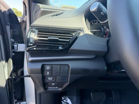 New 2026 Acura RDX SH-AWD image 19