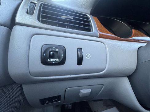 Used 2005 Lexus ES 330 image 18