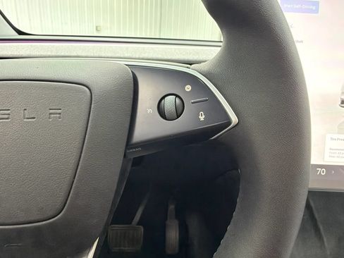 Used 2026 Tesla Model Y Long Range AWD/4WD image 26
