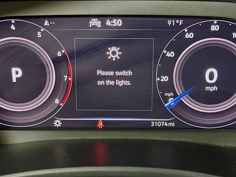 Used 2022 Volkswagen Atlas Cross Sport SE w/ Panoramic Sunroof Package FWD image 18