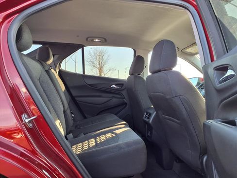 Used 2023 Chevrolet Equinox LT image 26