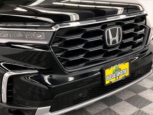 Used 2025 Honda Pilot EX-L image 31