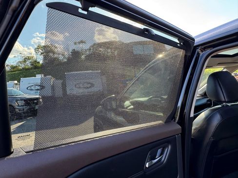 Used 2022 Nissan Rogue SL w/ SL Premium Package image 22