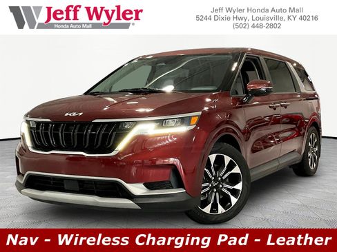 Used 2022 Kia Carnival EX FWD image 1